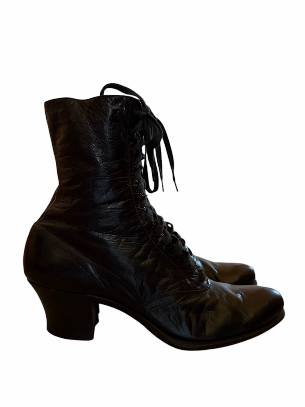 1890s-1910s Late Victorian/Early Edwardian Lace‎ Up Leather Cuban Heel Boots